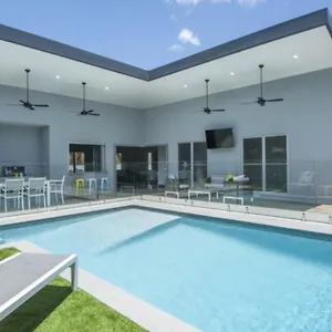  Holiday home Kokomo Australia