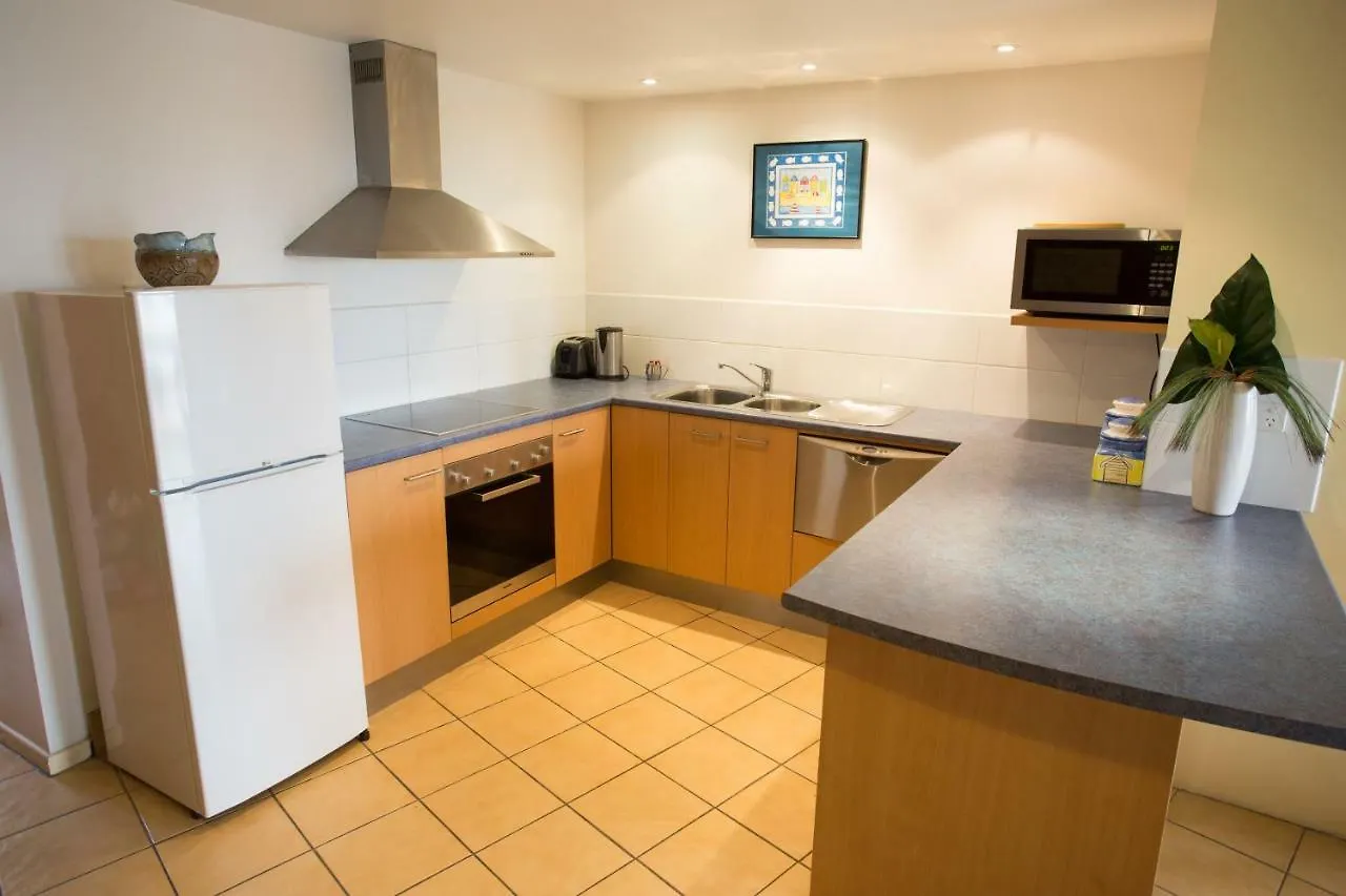 Aparthotel Northpoint Holiday Apartments Alexandra Headland