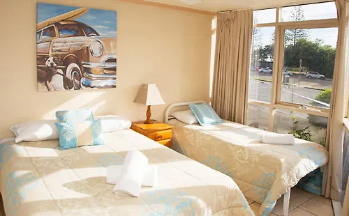 Northpoint Holiday Apartments Alexandra Headland