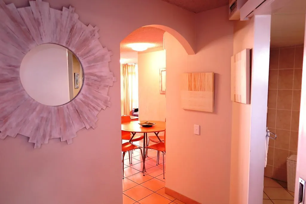 Aparthotel Northpoint Holiday Apartments Alexandra Headland
