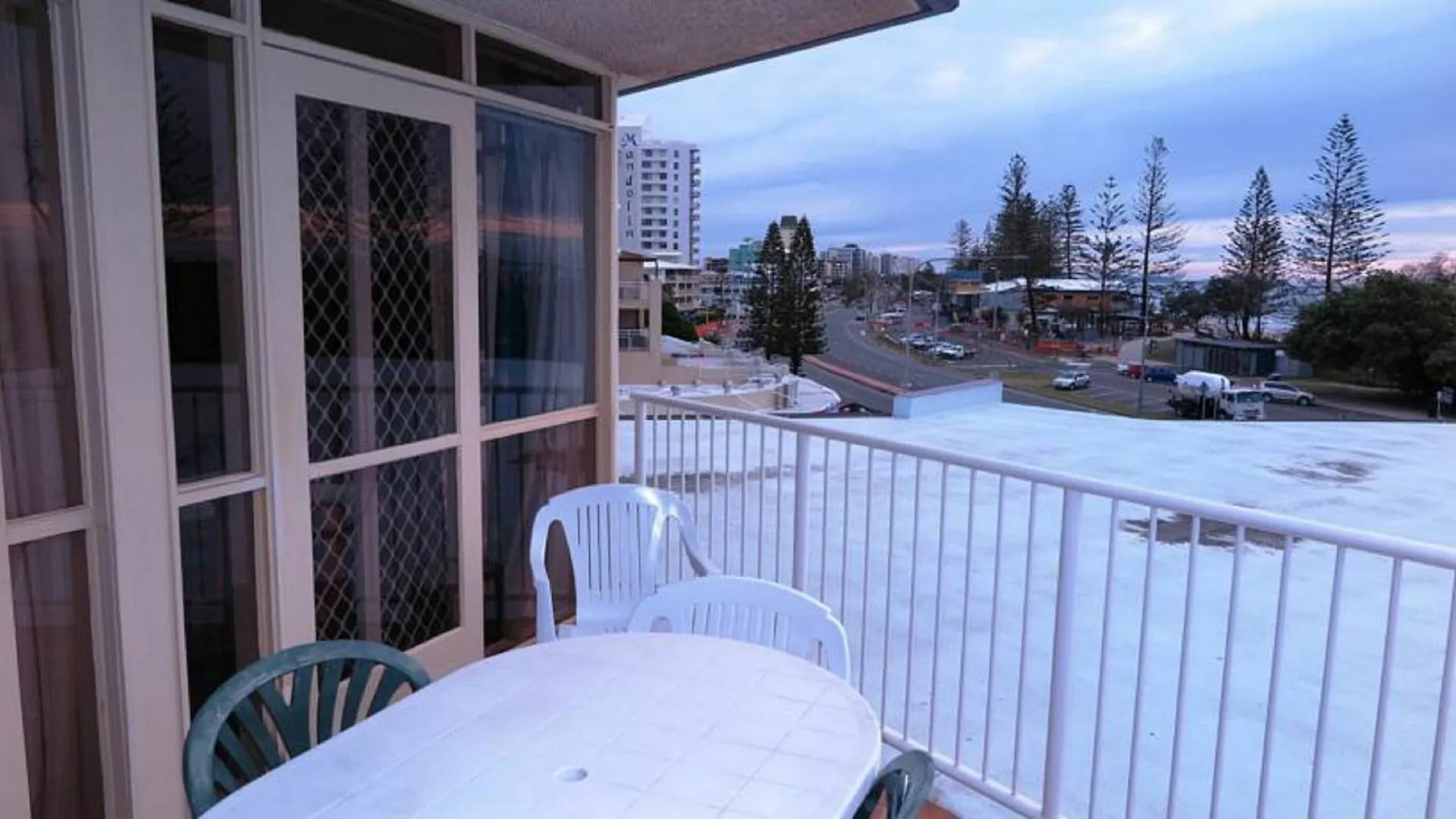 Northpoint Holiday Apartments Alexandra Headland Aparthotel